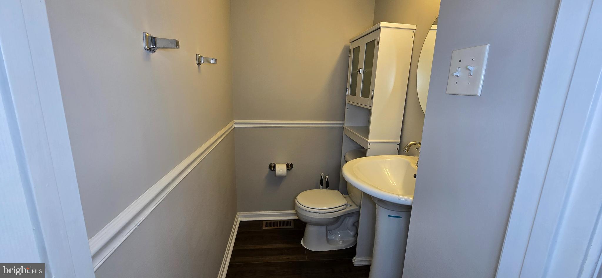 DAMASCUS VALLEY PARK - Residential Lease