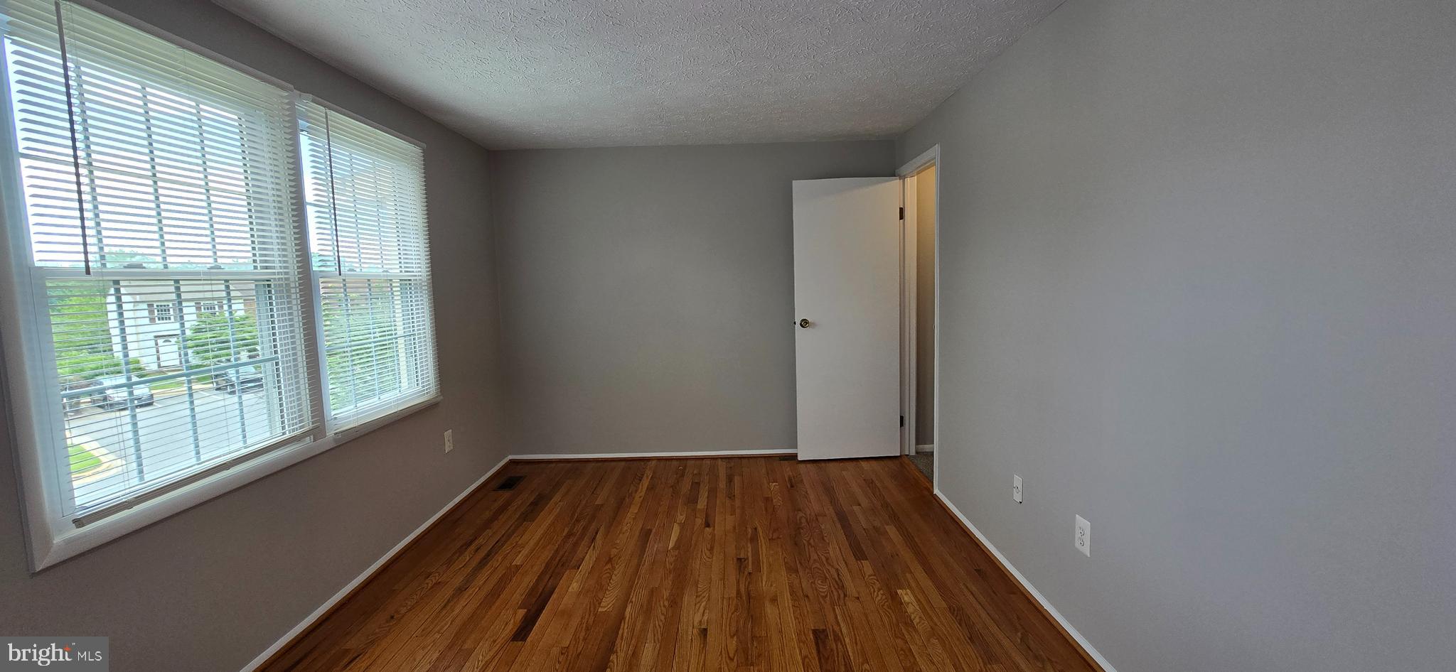 DAMASCUS VALLEY PARK - Residential Lease