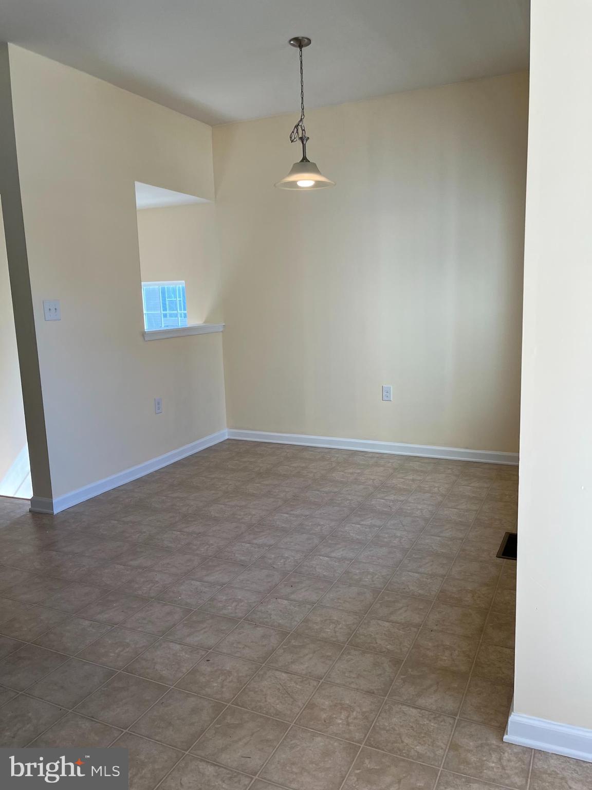 THE TOWNES AT TASKER - Residential Lease