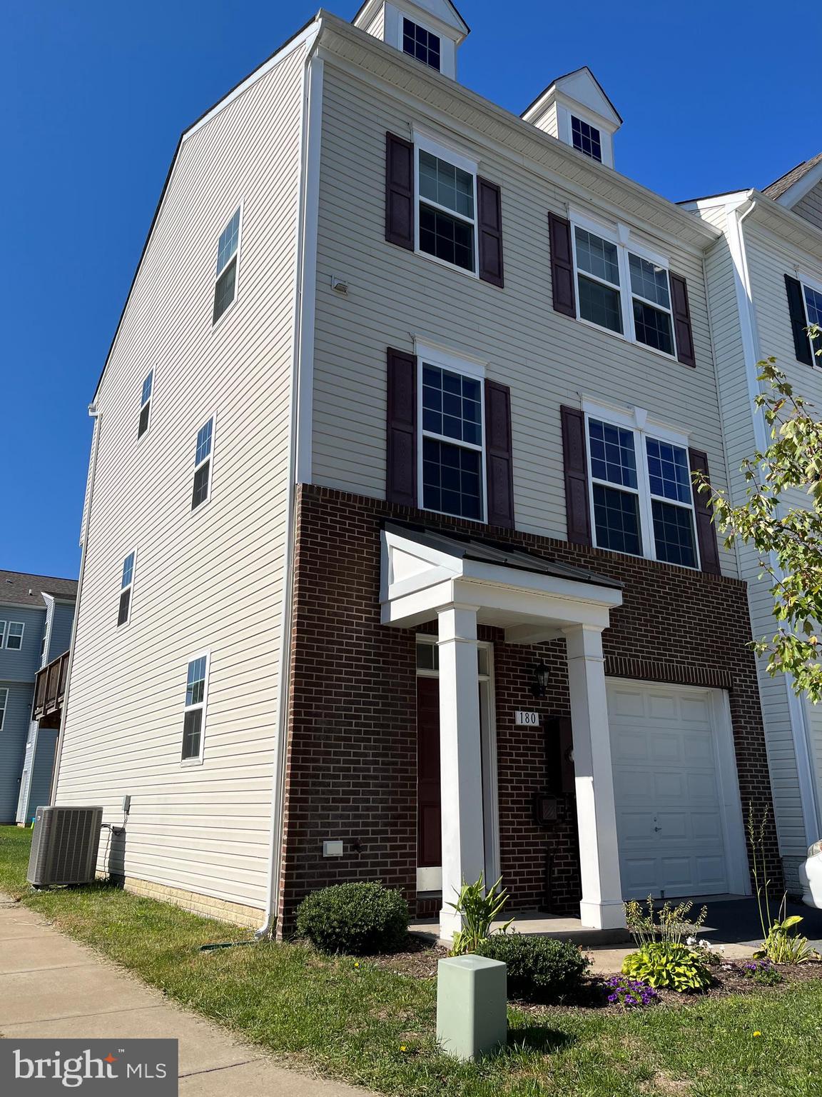 THE TOWNES AT TASKER - Residential Lease