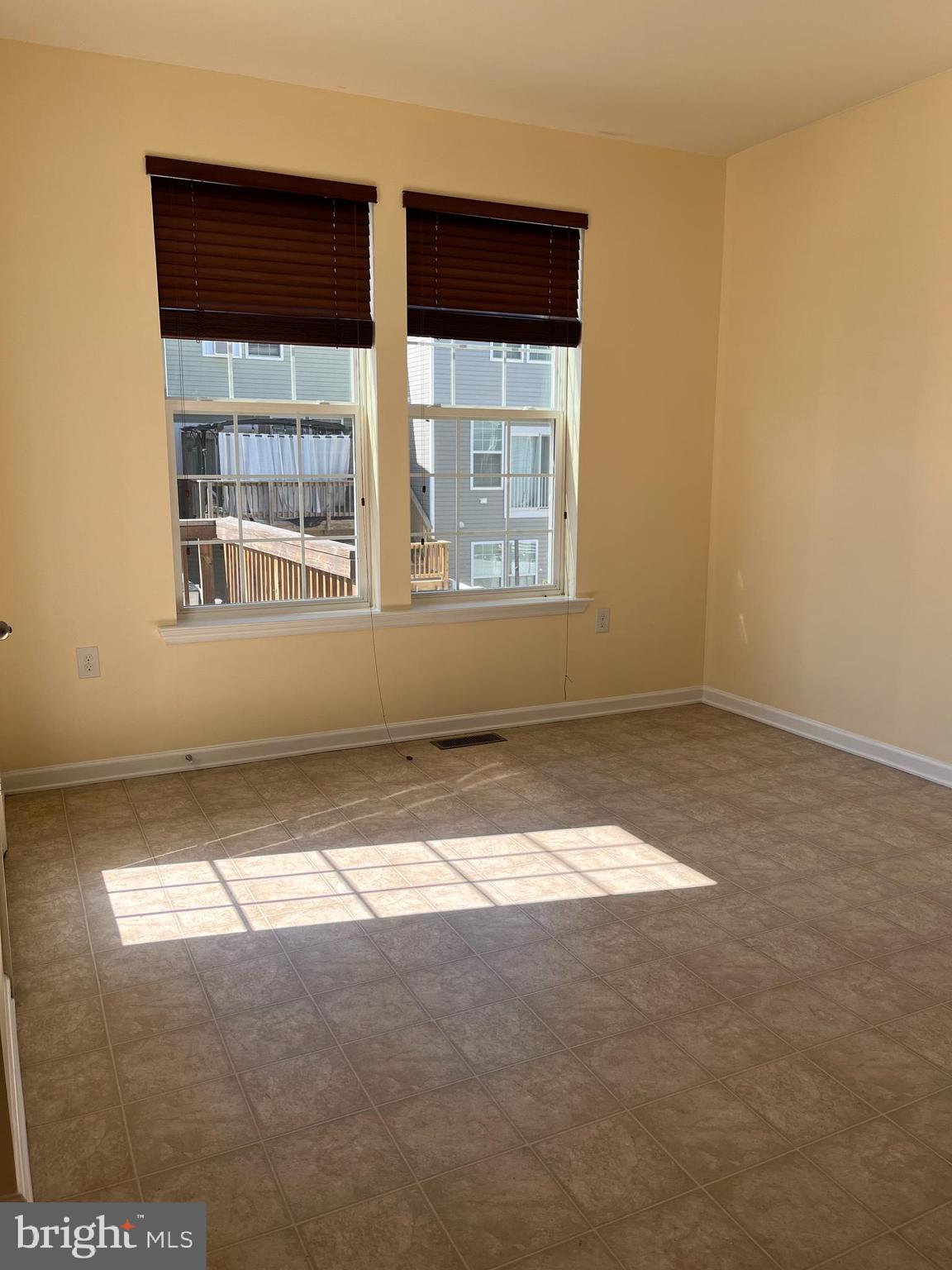 THE TOWNES AT TASKER - Residential Lease