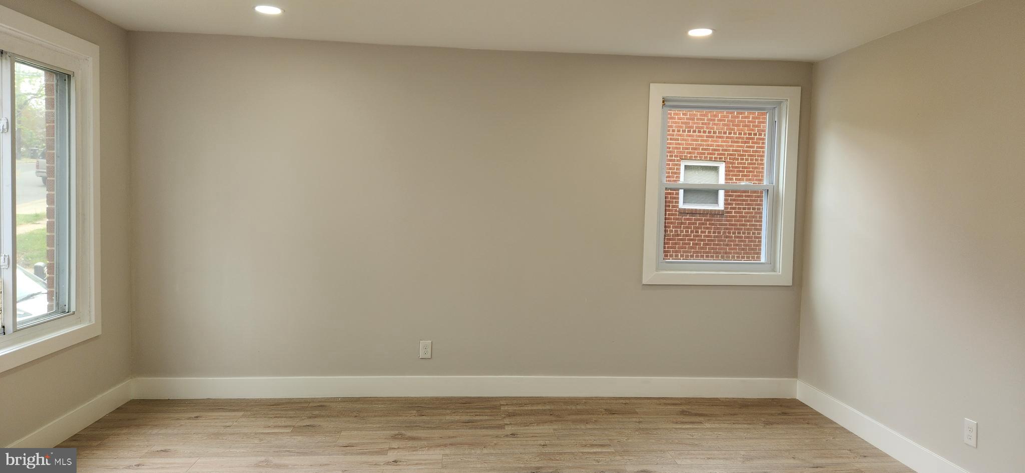 OXON RUN HILLS - Residential