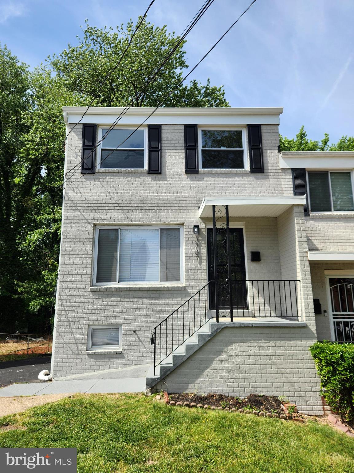 OXON RUN HILLS - Residential