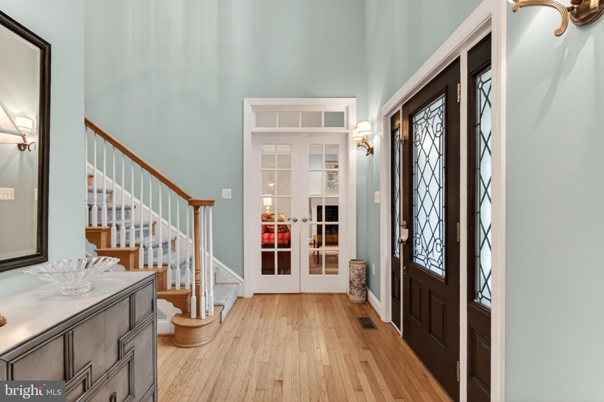 HAMPTONS OF MCLEAN - Residential
