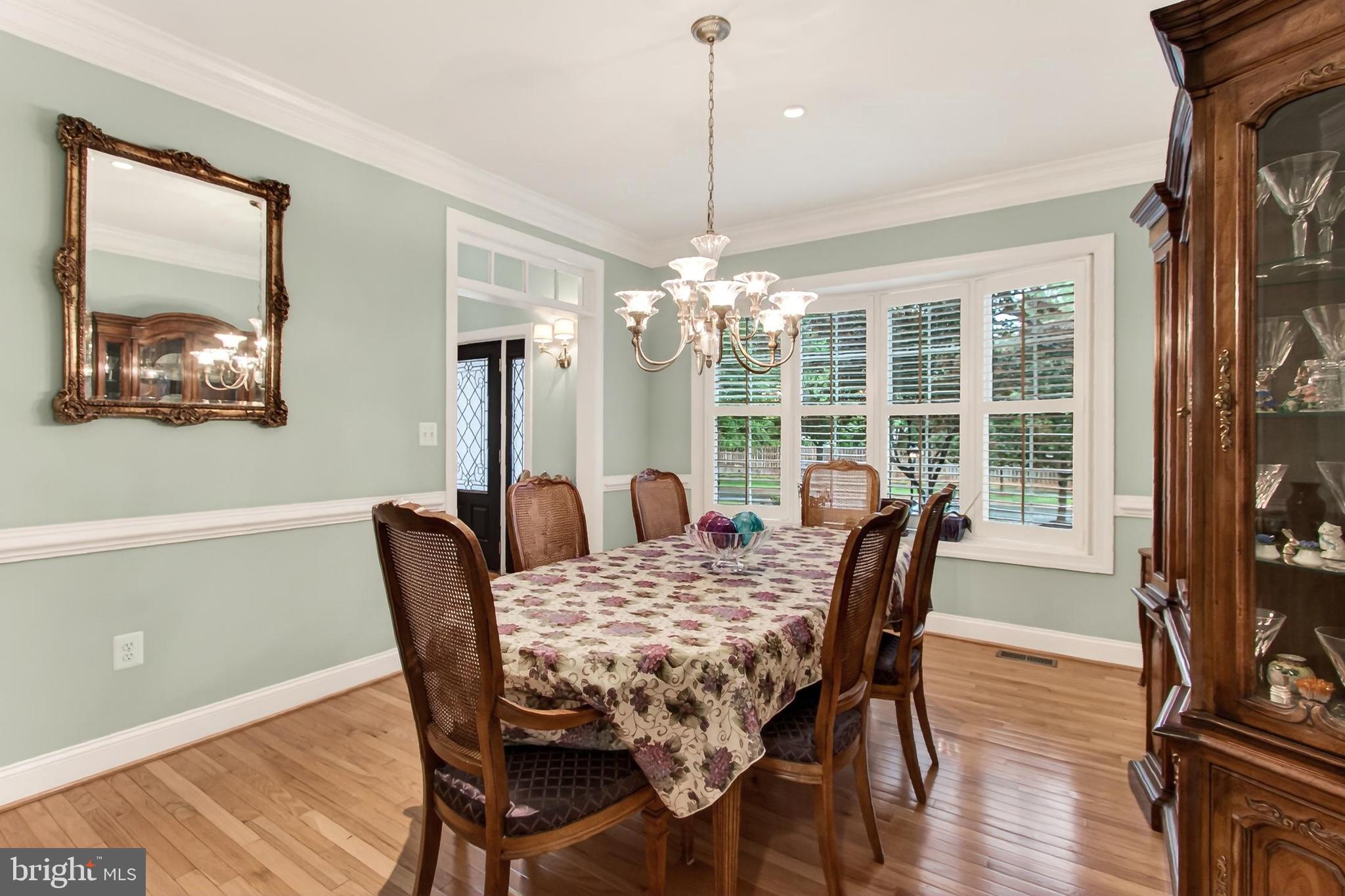 HAMPTONS OF MCLEAN - Residential