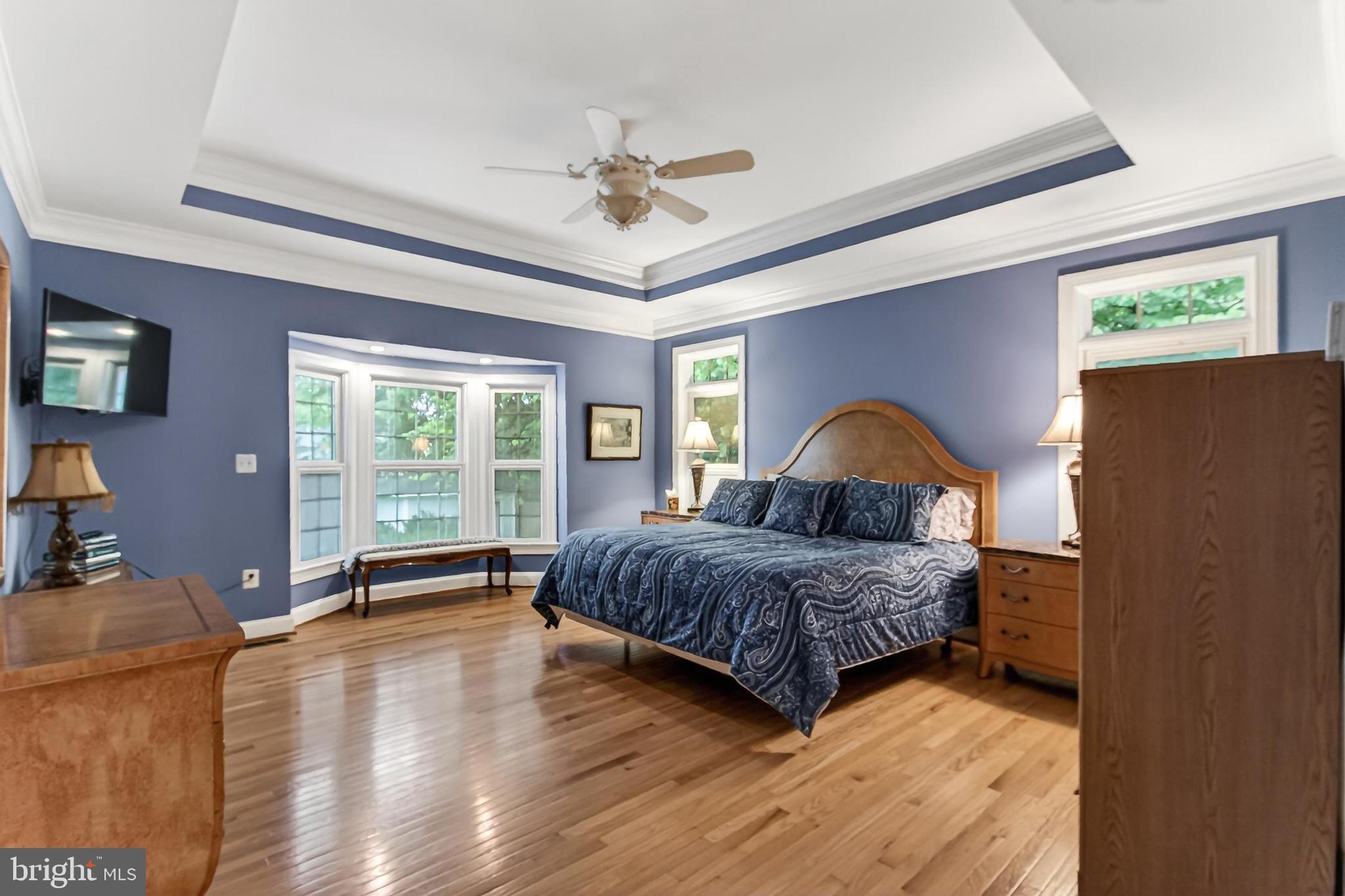 HAMPTONS OF MCLEAN - Residential