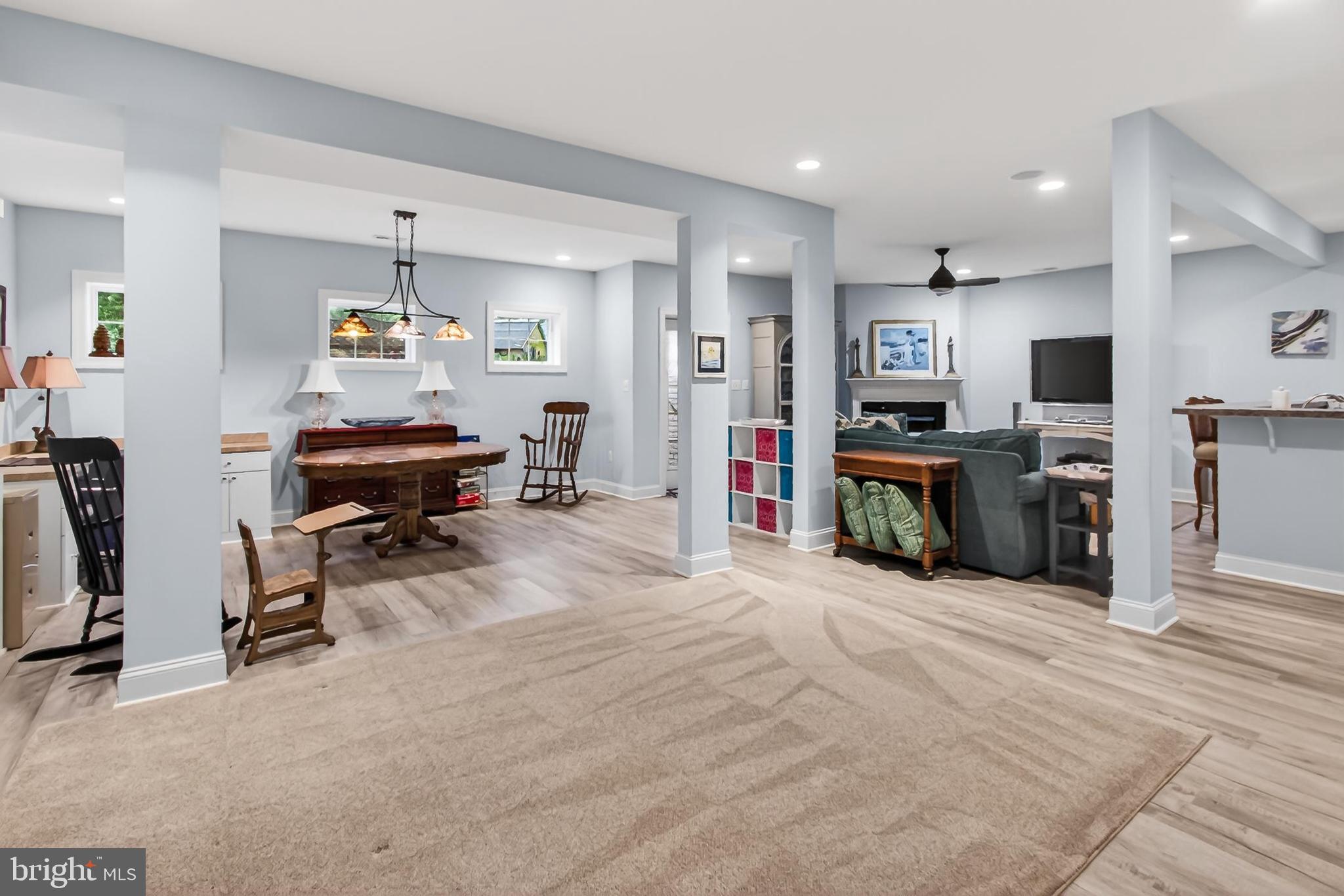 HAMPTONS OF MCLEAN - Residential