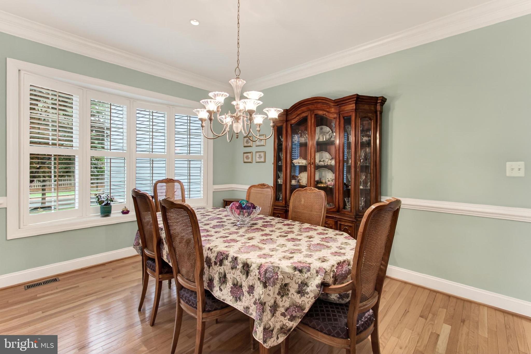 HAMPTONS OF MCLEAN - Residential