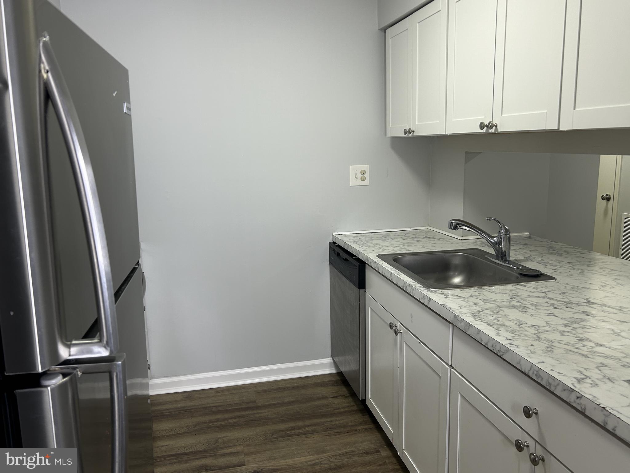 DRUMMOND RIDGE - Residential Lease