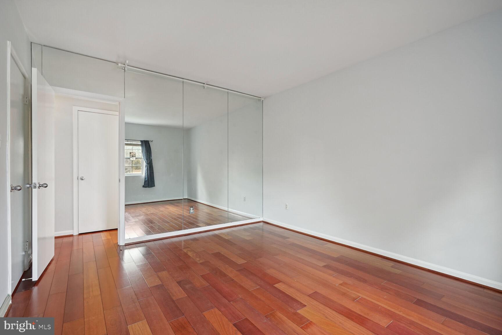 COLONIAL VILLAGE II - Residential Lease