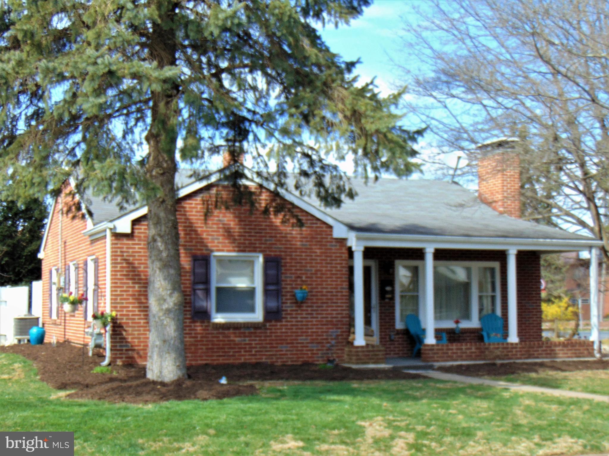 HAMPDEN GARDENS - Residential
