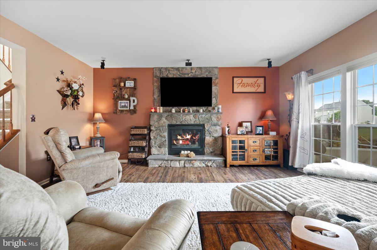 CHAPEL VIEW - Residential