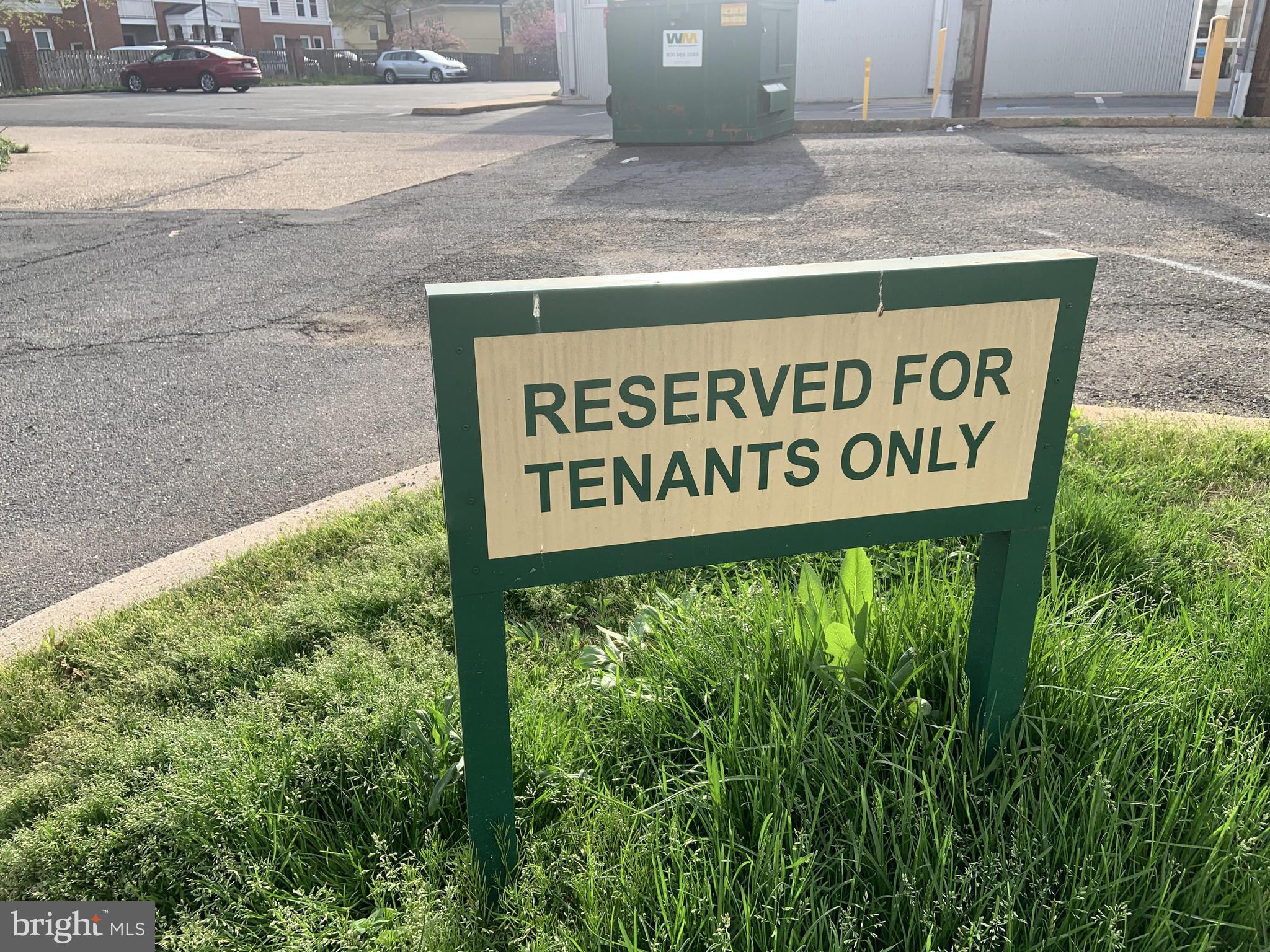 ASHTON HEIGHTS - Residential Lease