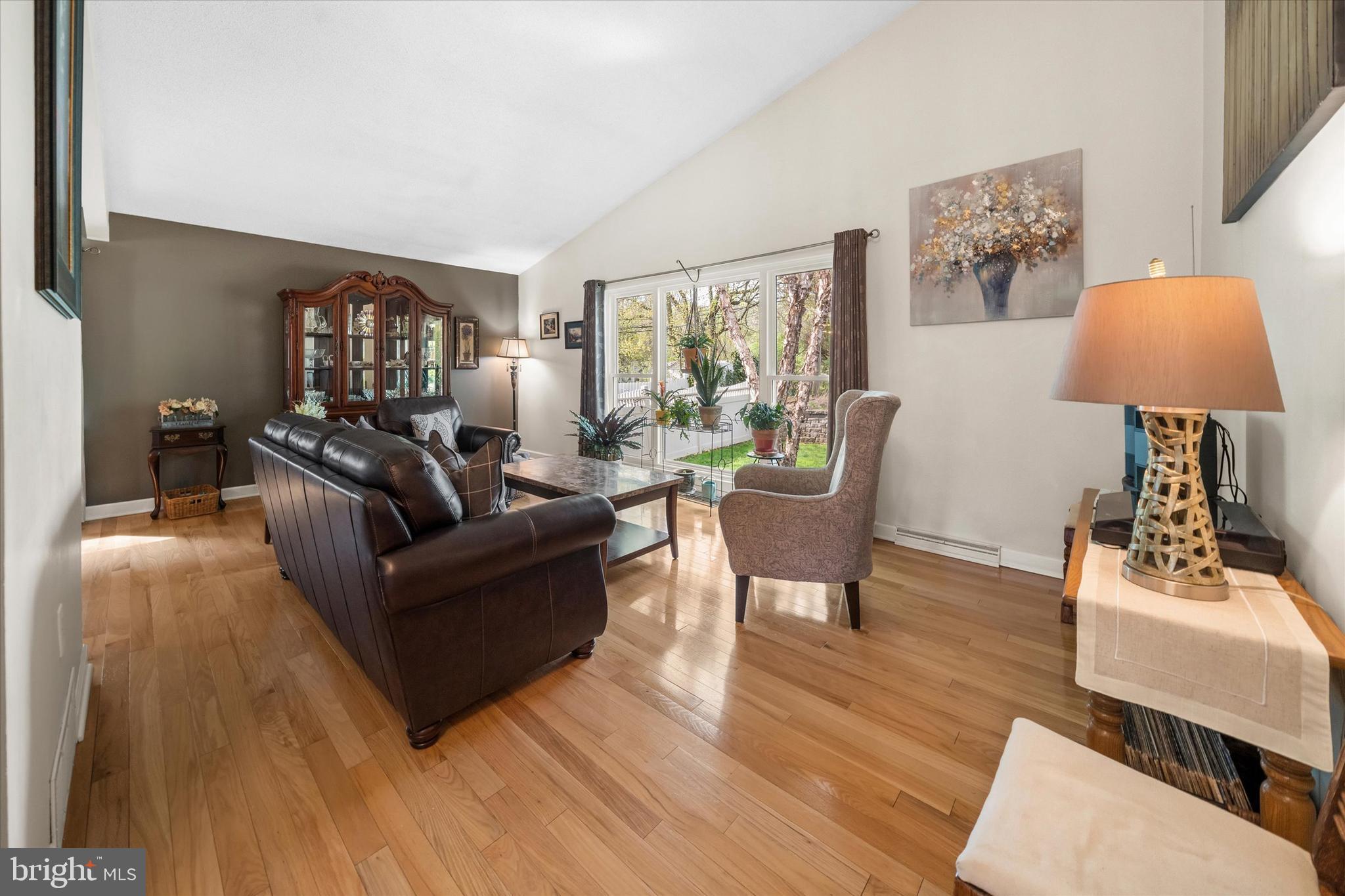 GREEN ACRES - Residential