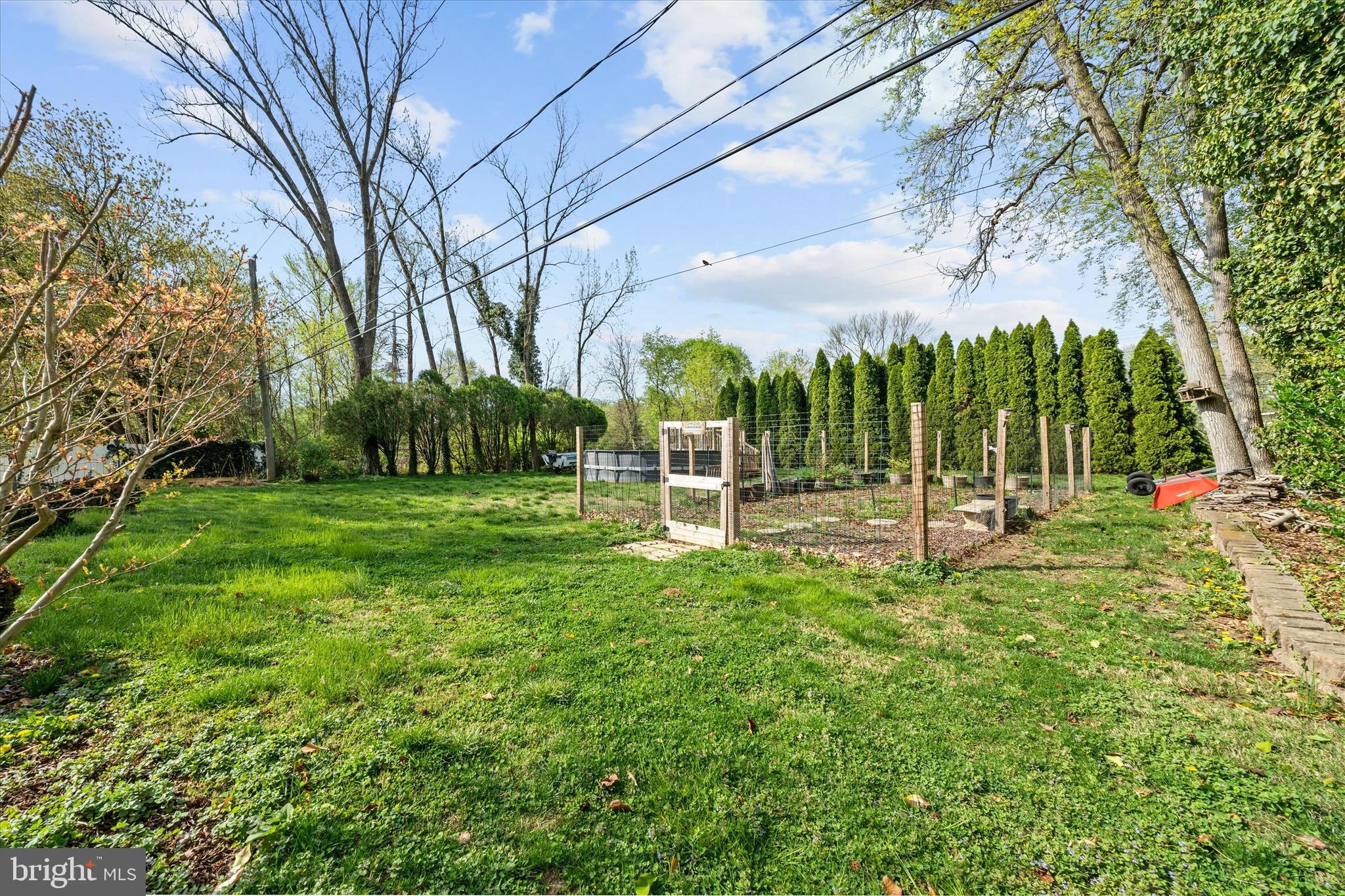 GREEN ACRES - Residential