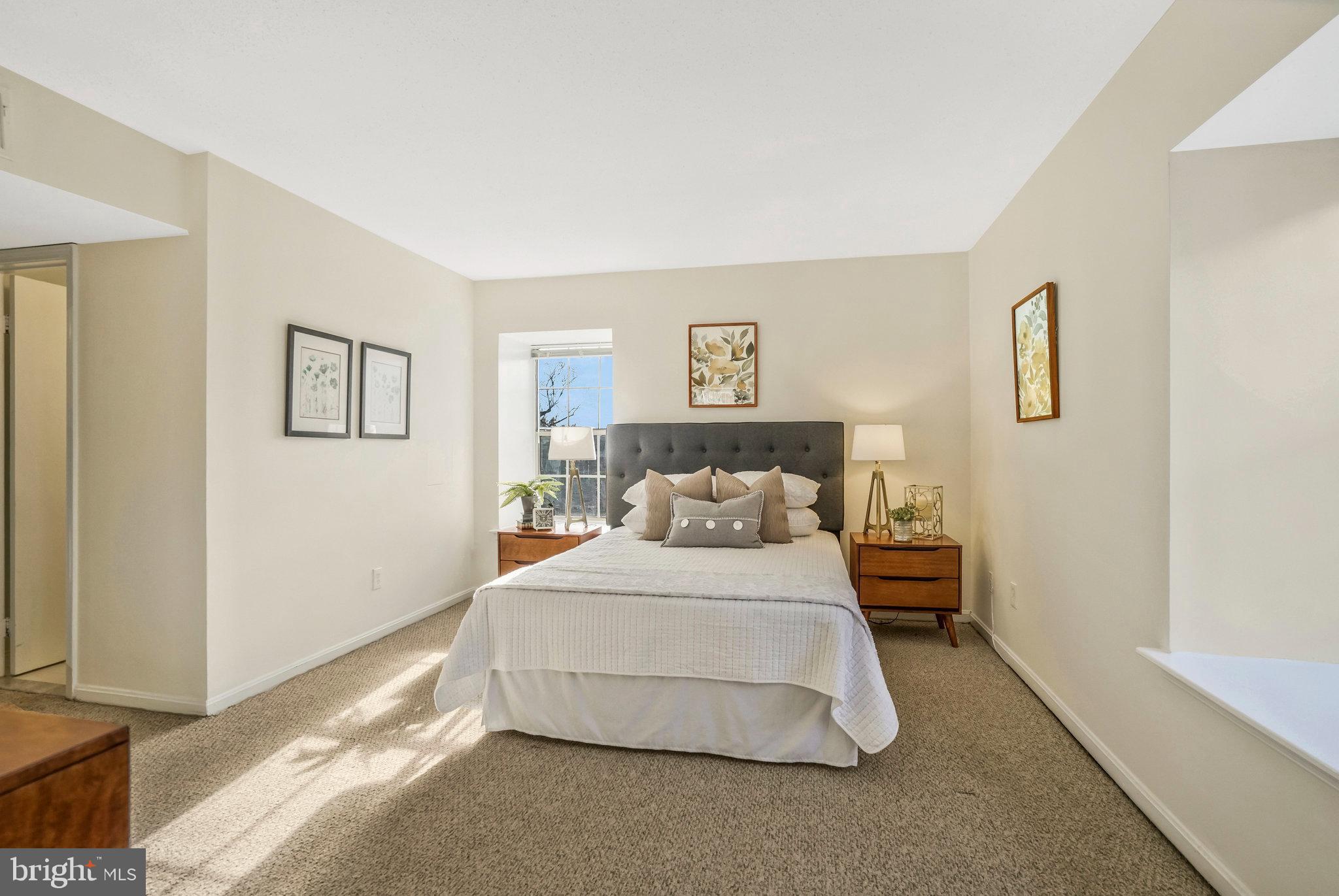 CHATEAUX CONDO - Residential