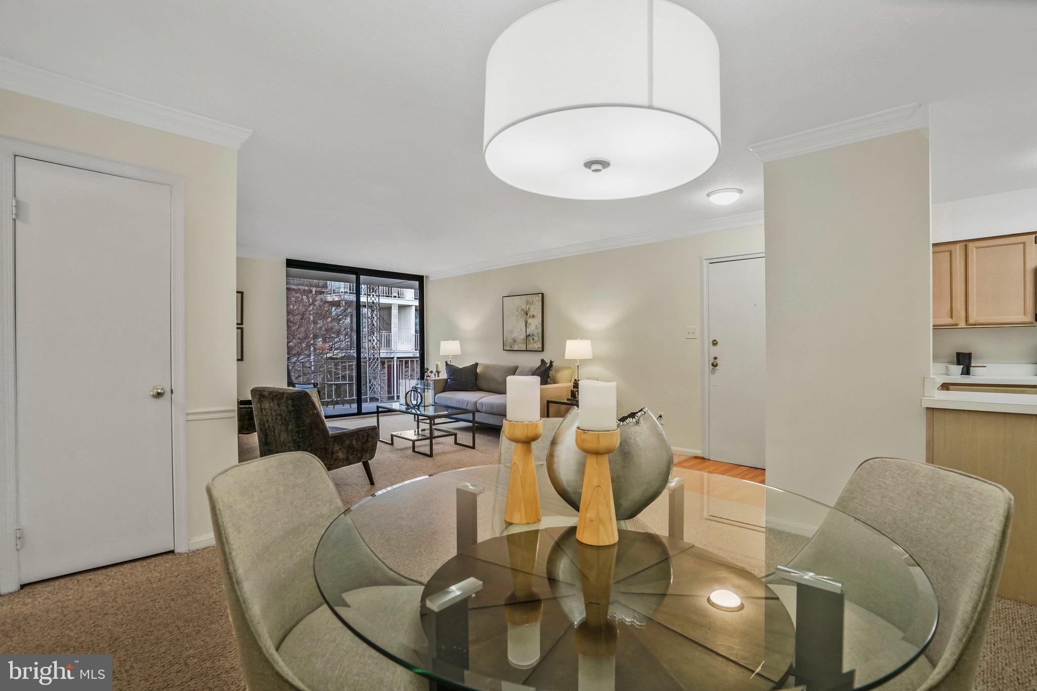 CHATEAUX CONDO - Residential