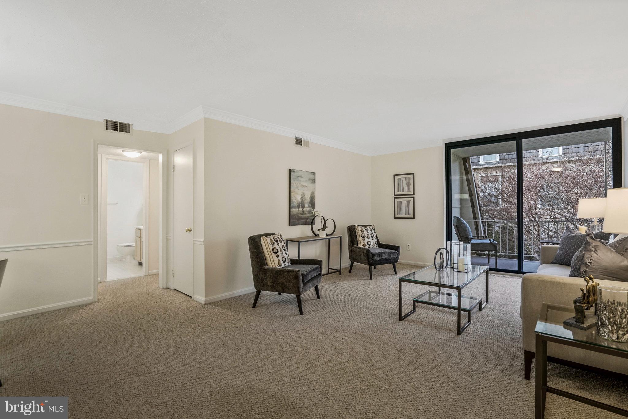 CHATEAUX CONDO - Residential