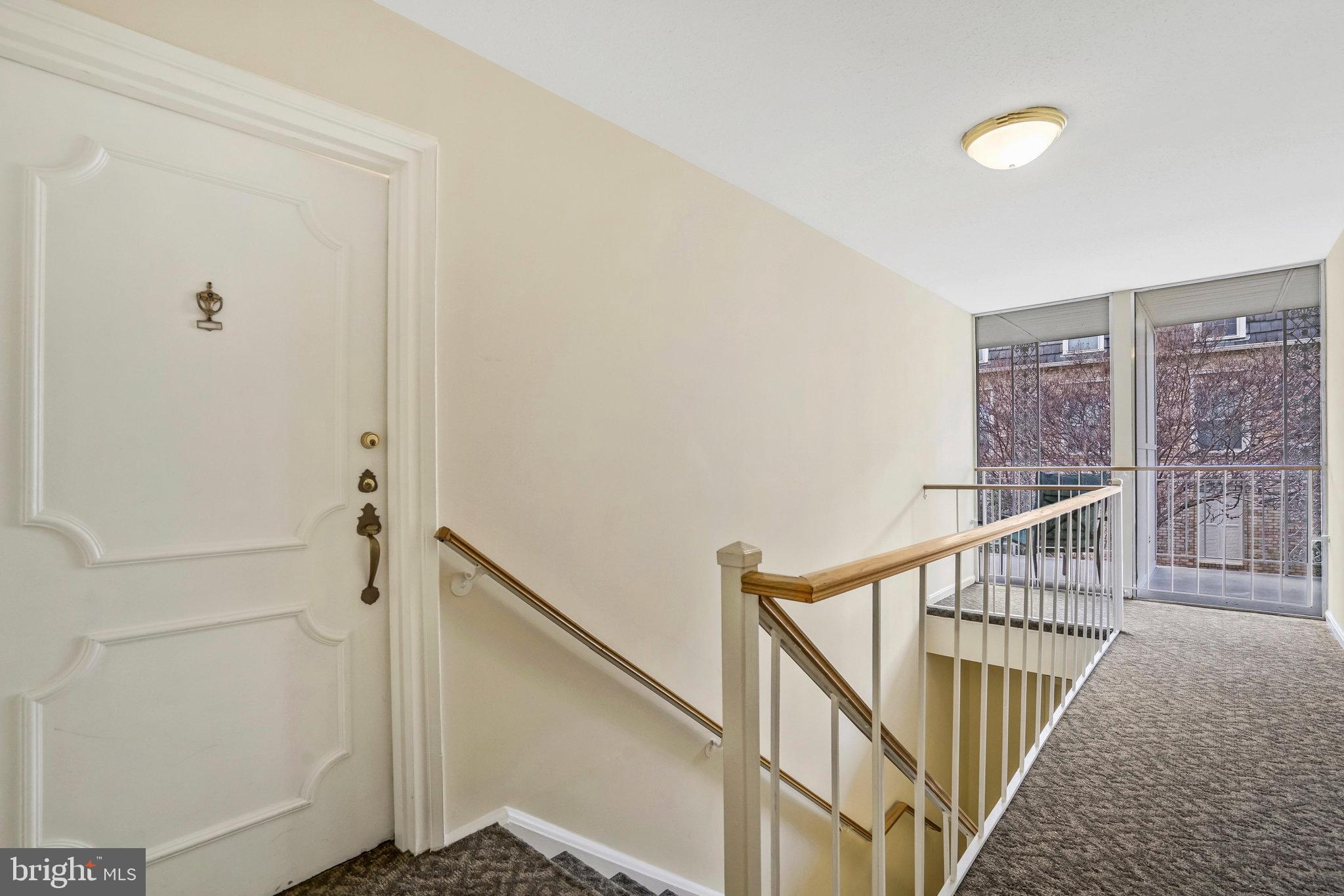 CHATEAUX CONDO - Residential