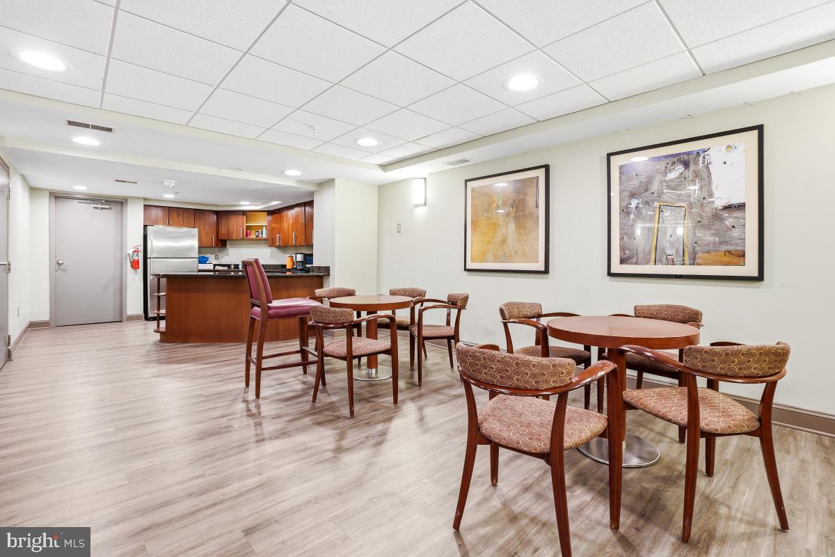 SILVER SPRING - Residential