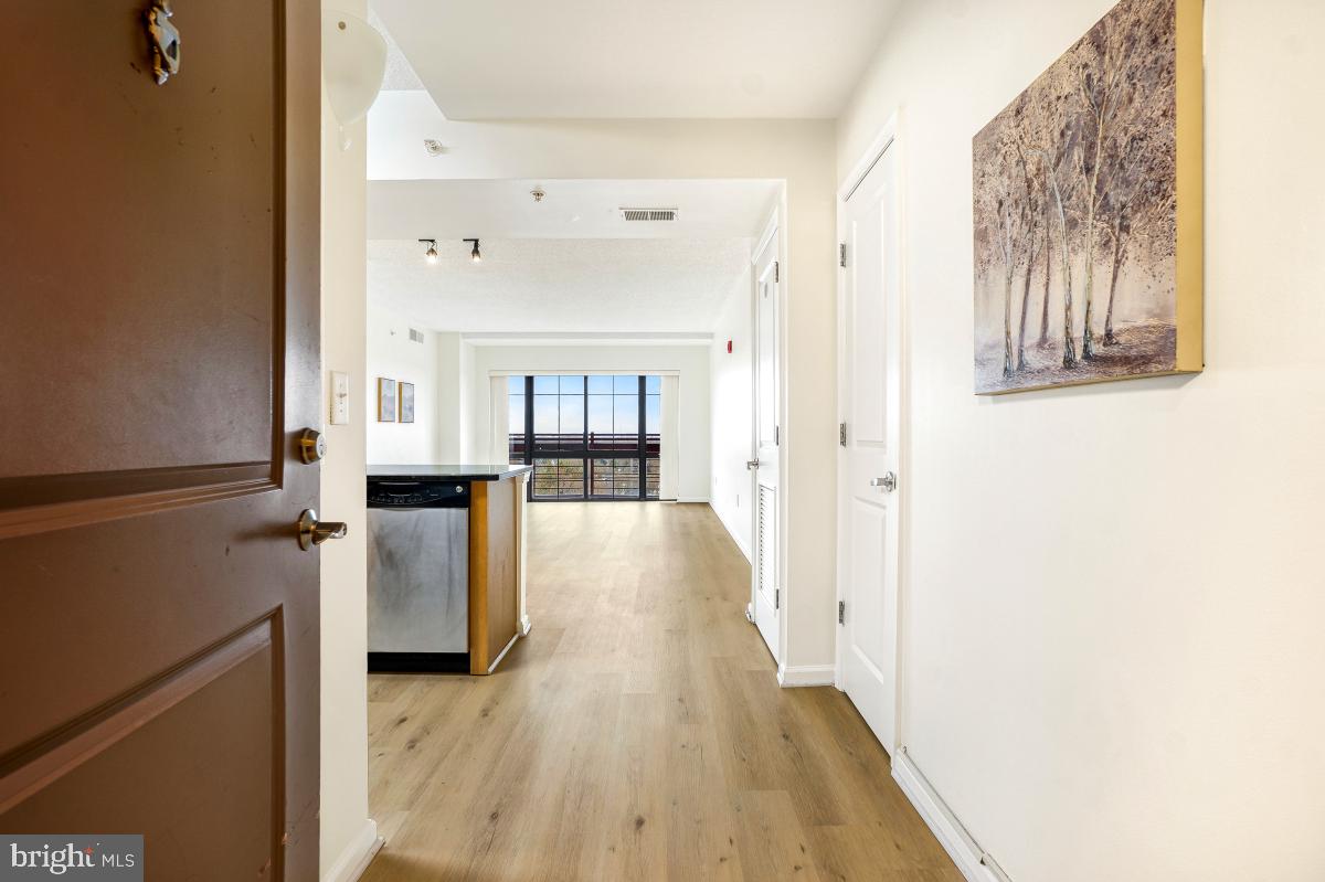 SILVER SPRING - Residential