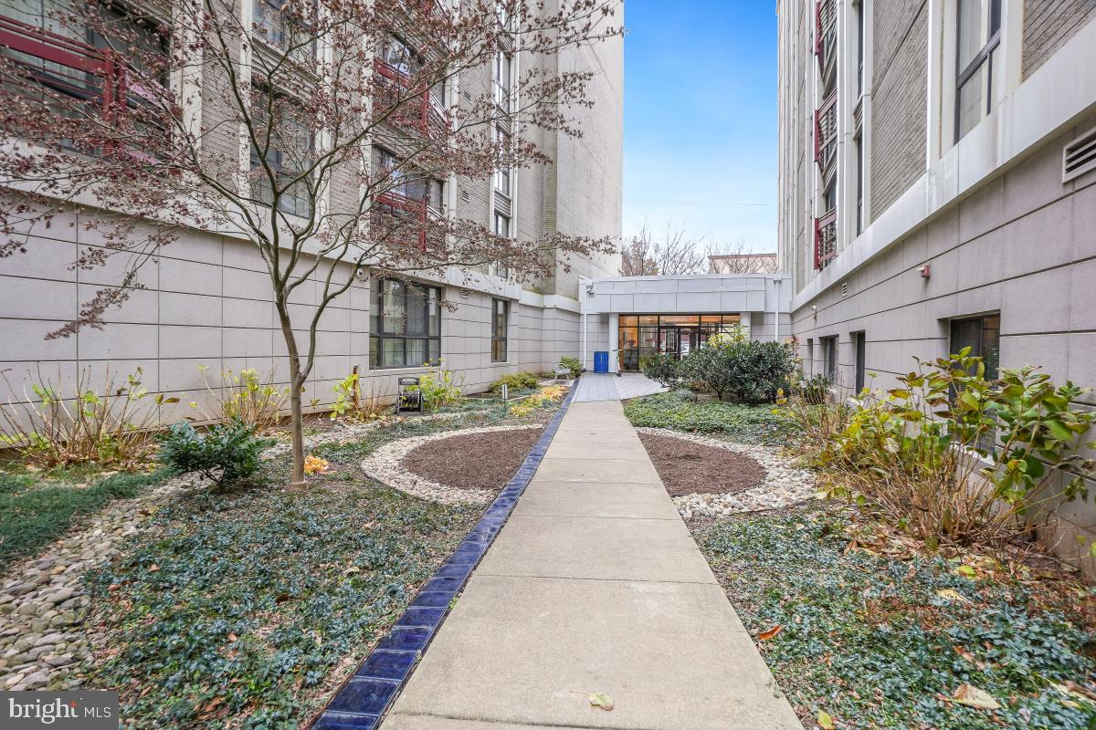 SILVER SPRING - Residential