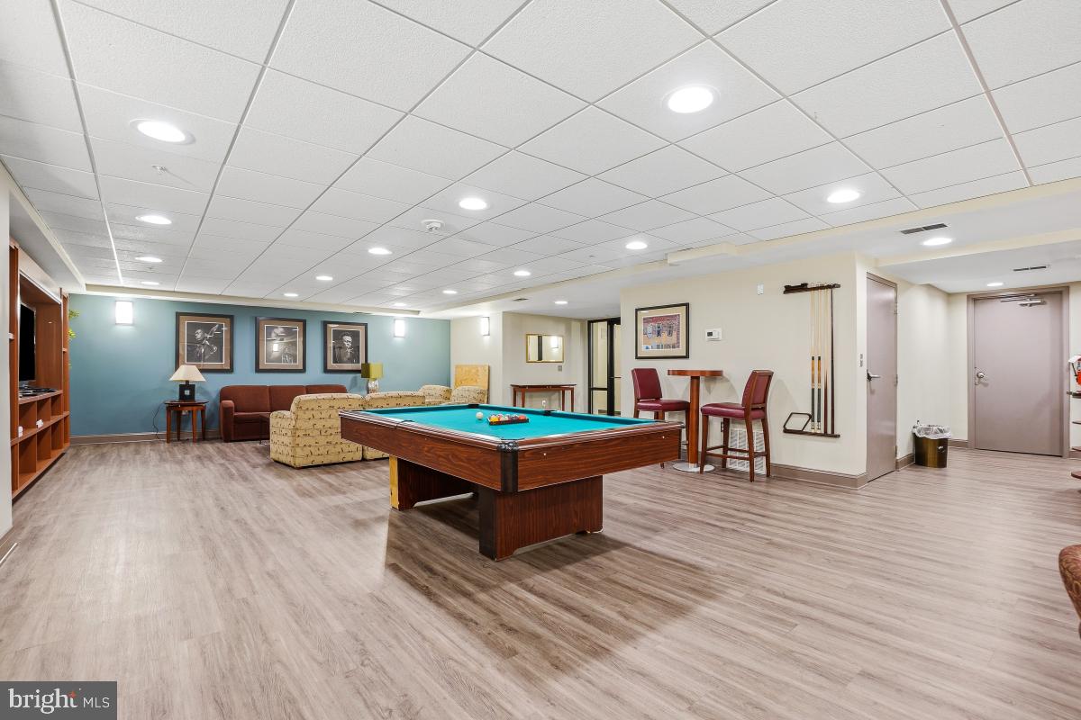 SILVER SPRING - Residential