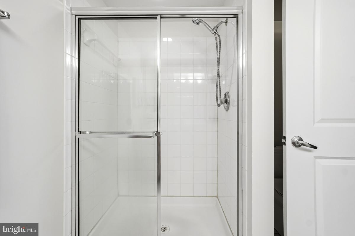 SILVER SPRING - Residential