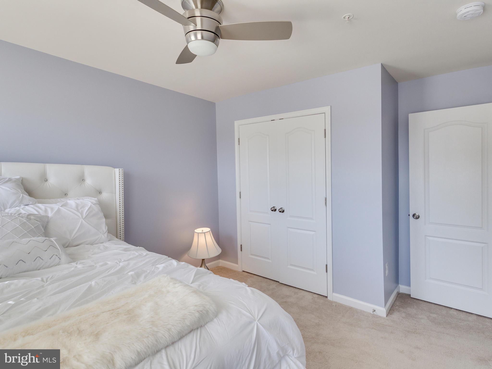 CHELSEA MANOR - Residential