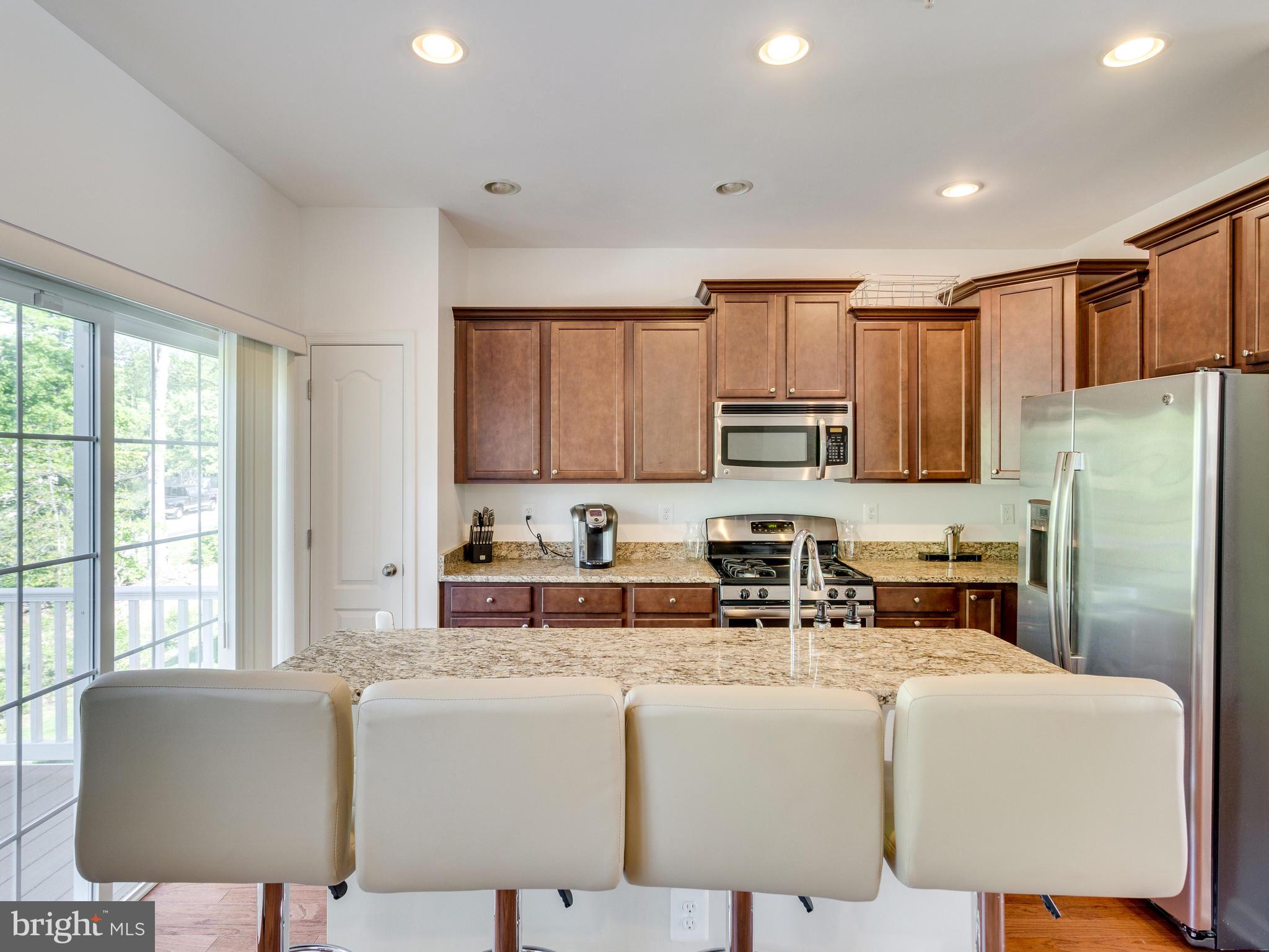 CHELSEA MANOR - Residential