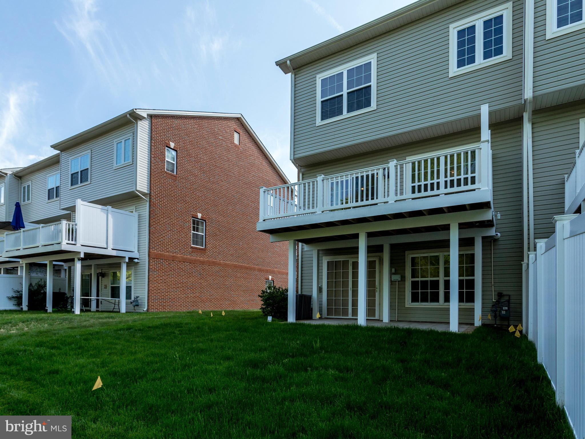 CHELSEA MANOR - Residential