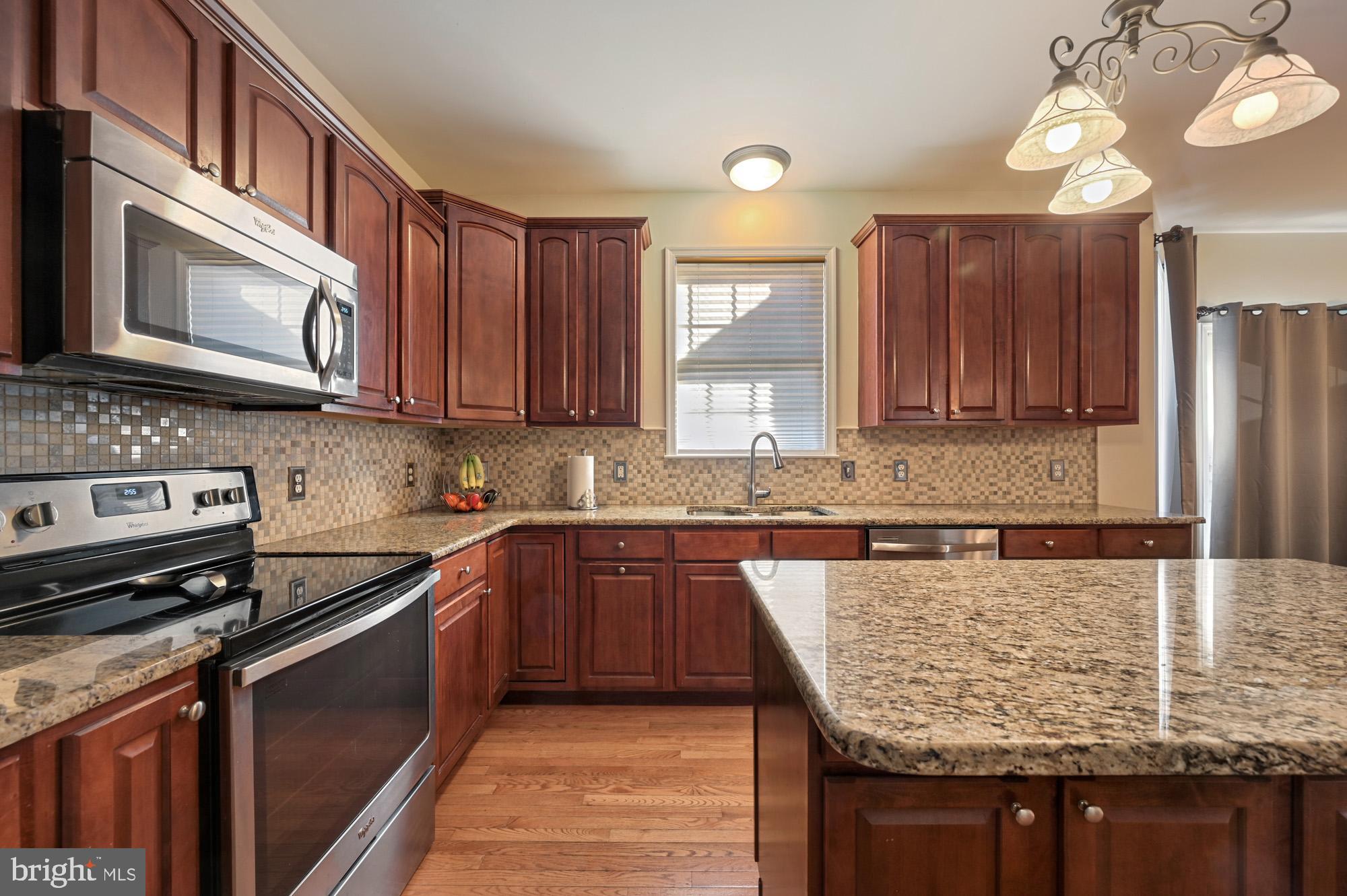 STEELES RIDGE - Residential