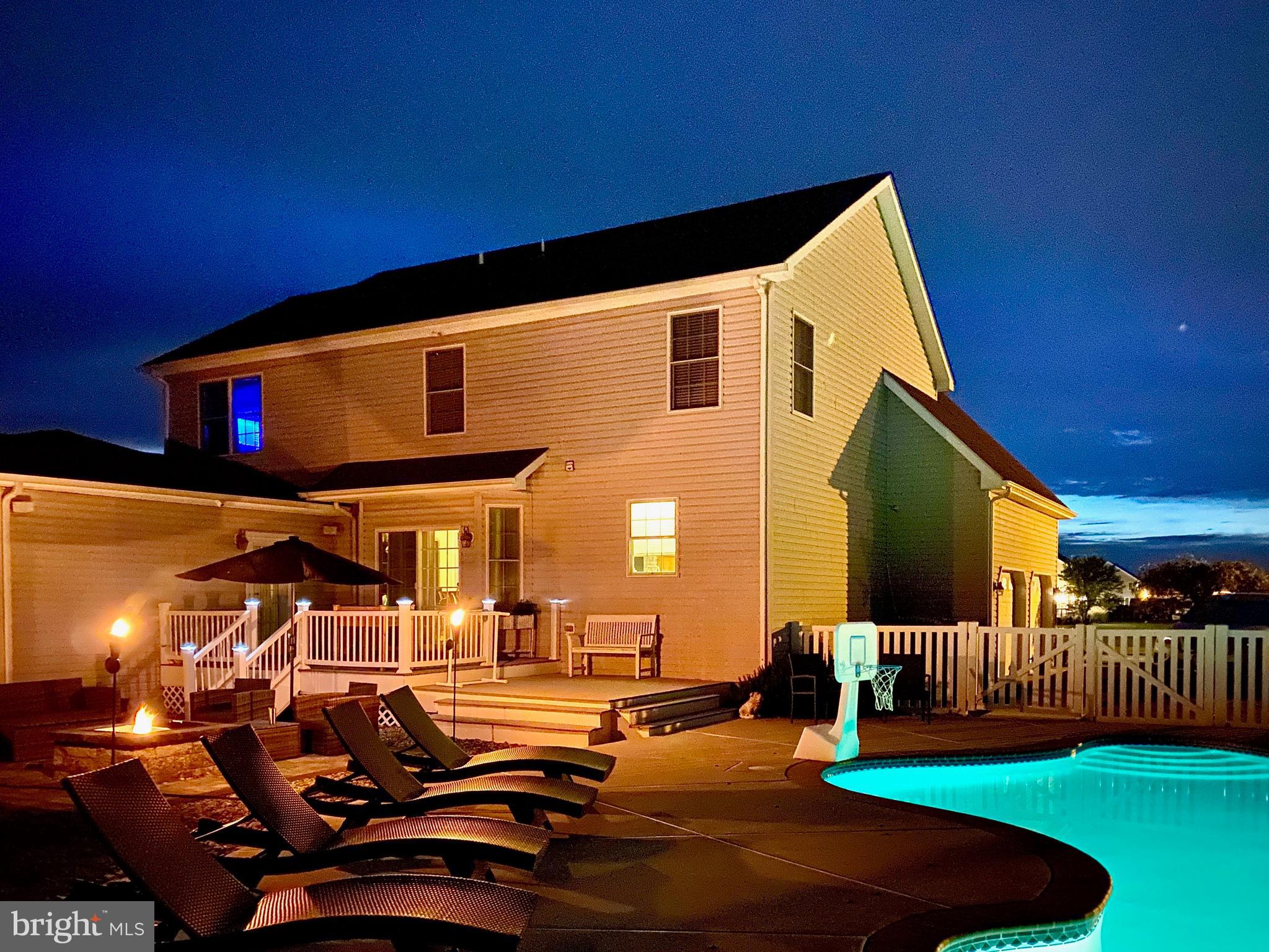 STEELES RIDGE - Residential