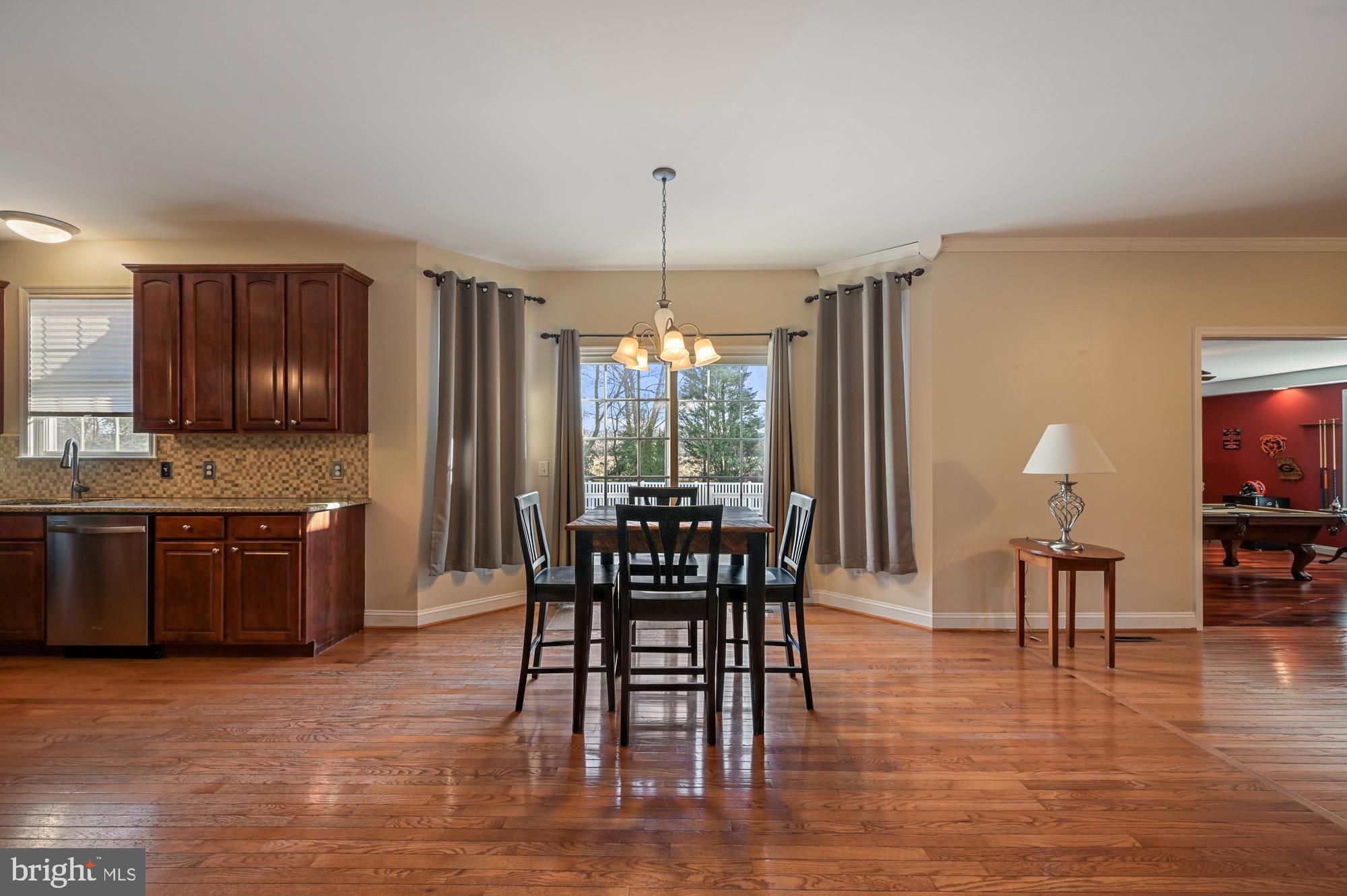 STEELES RIDGE - Residential