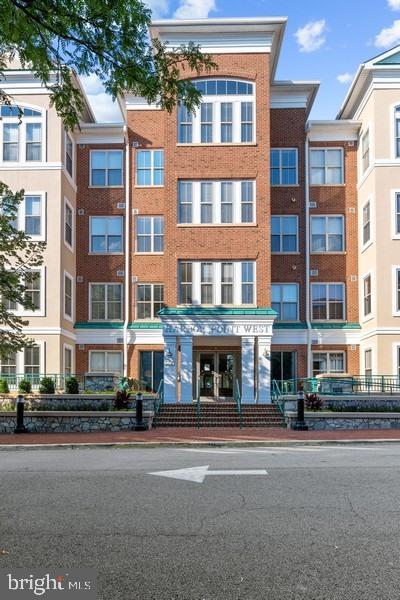 BELMONT BAY - Residential Lease