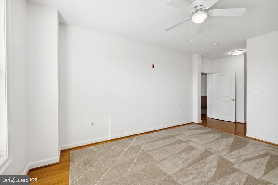 BELMONT BAY - Residential Lease