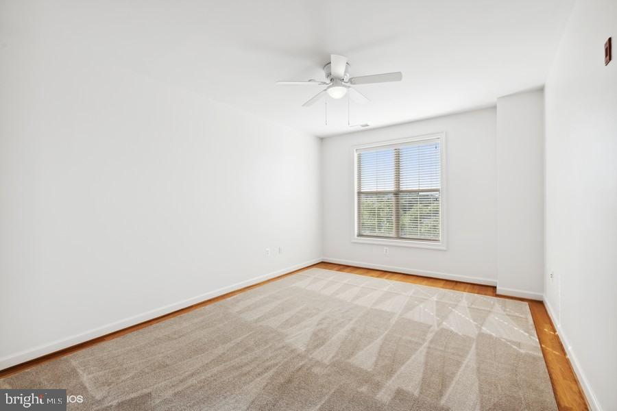 BELMONT BAY - Residential Lease