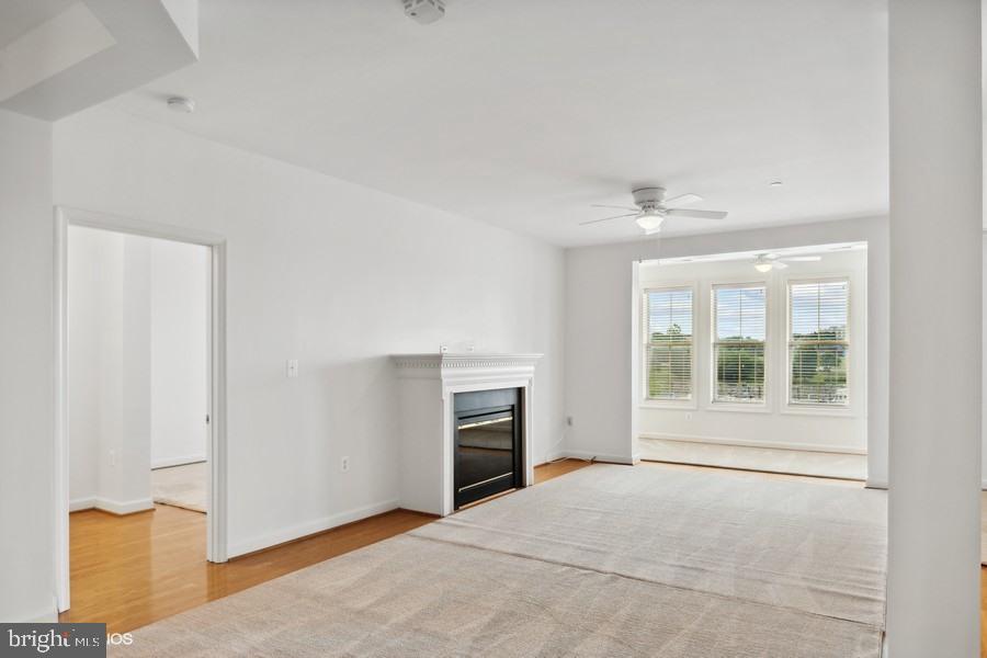 BELMONT BAY - Residential Lease