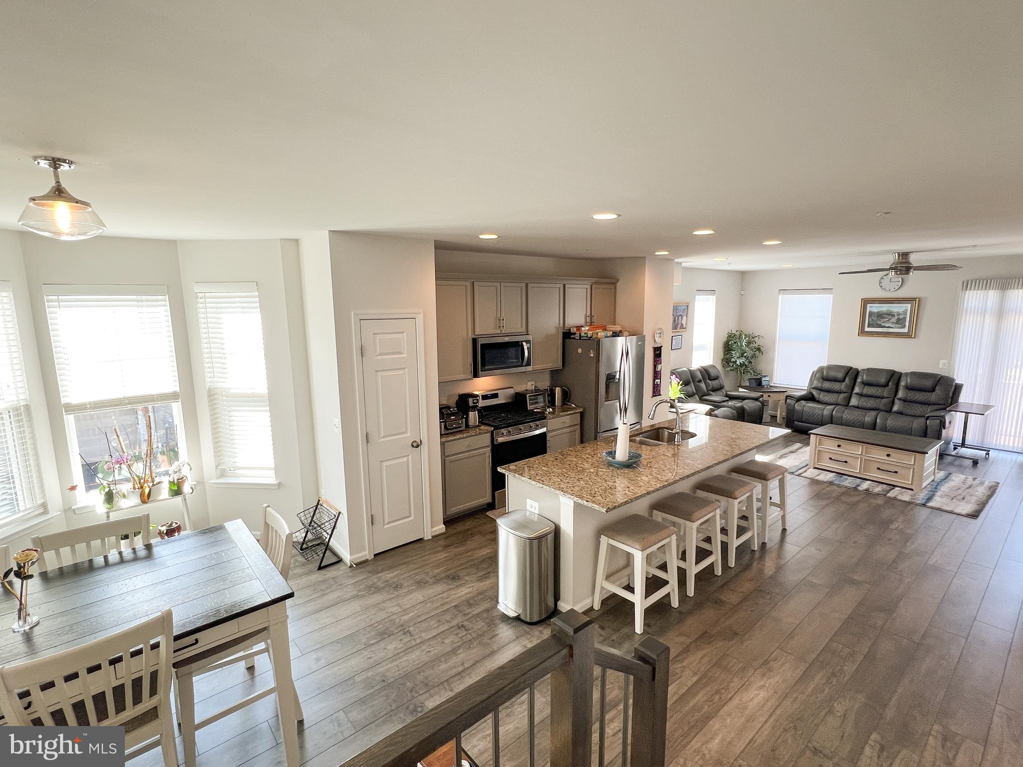 BRADFORD'S LANDING - Residential Lease