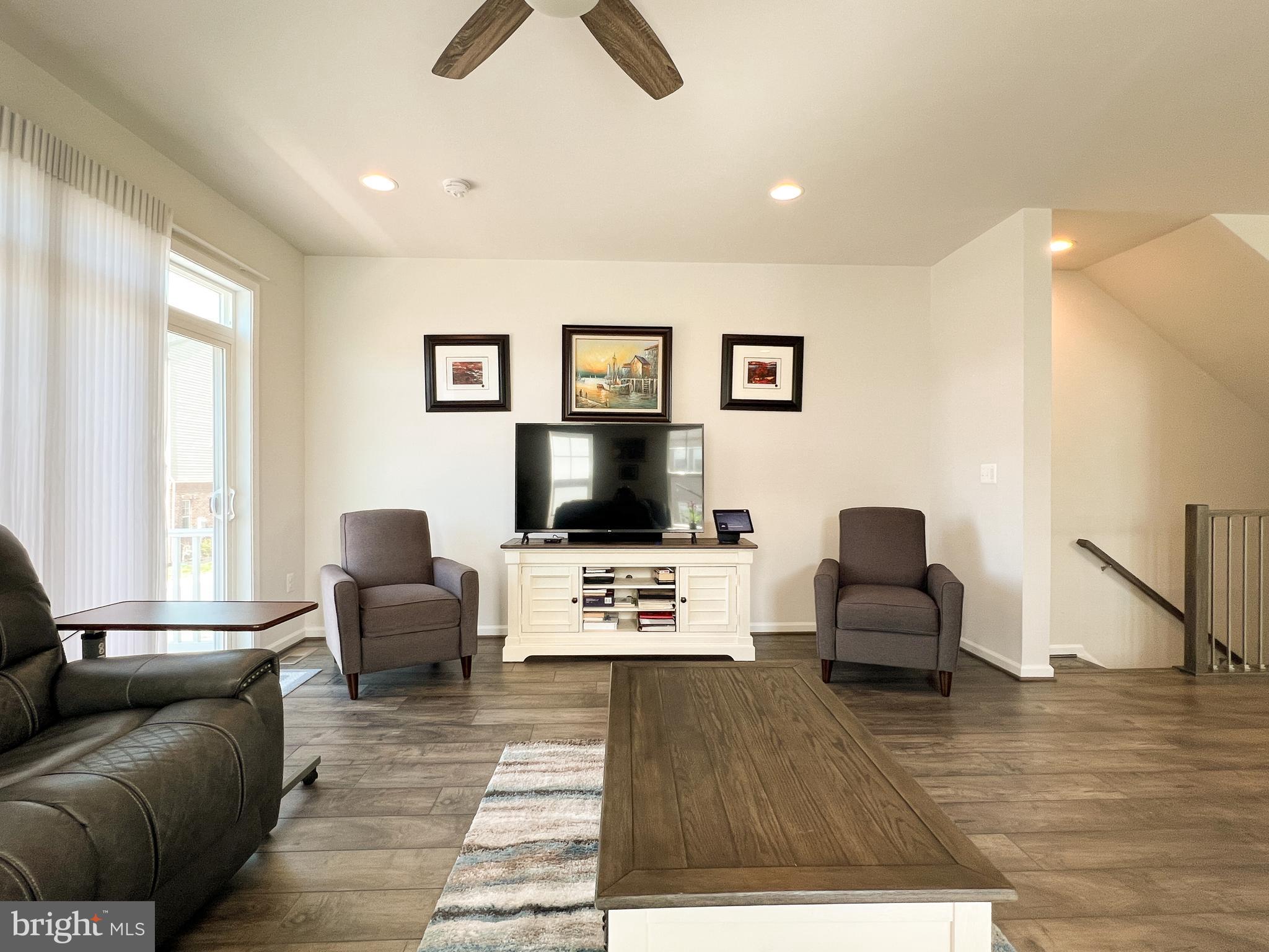 BRADFORD'S LANDING - Residential Lease