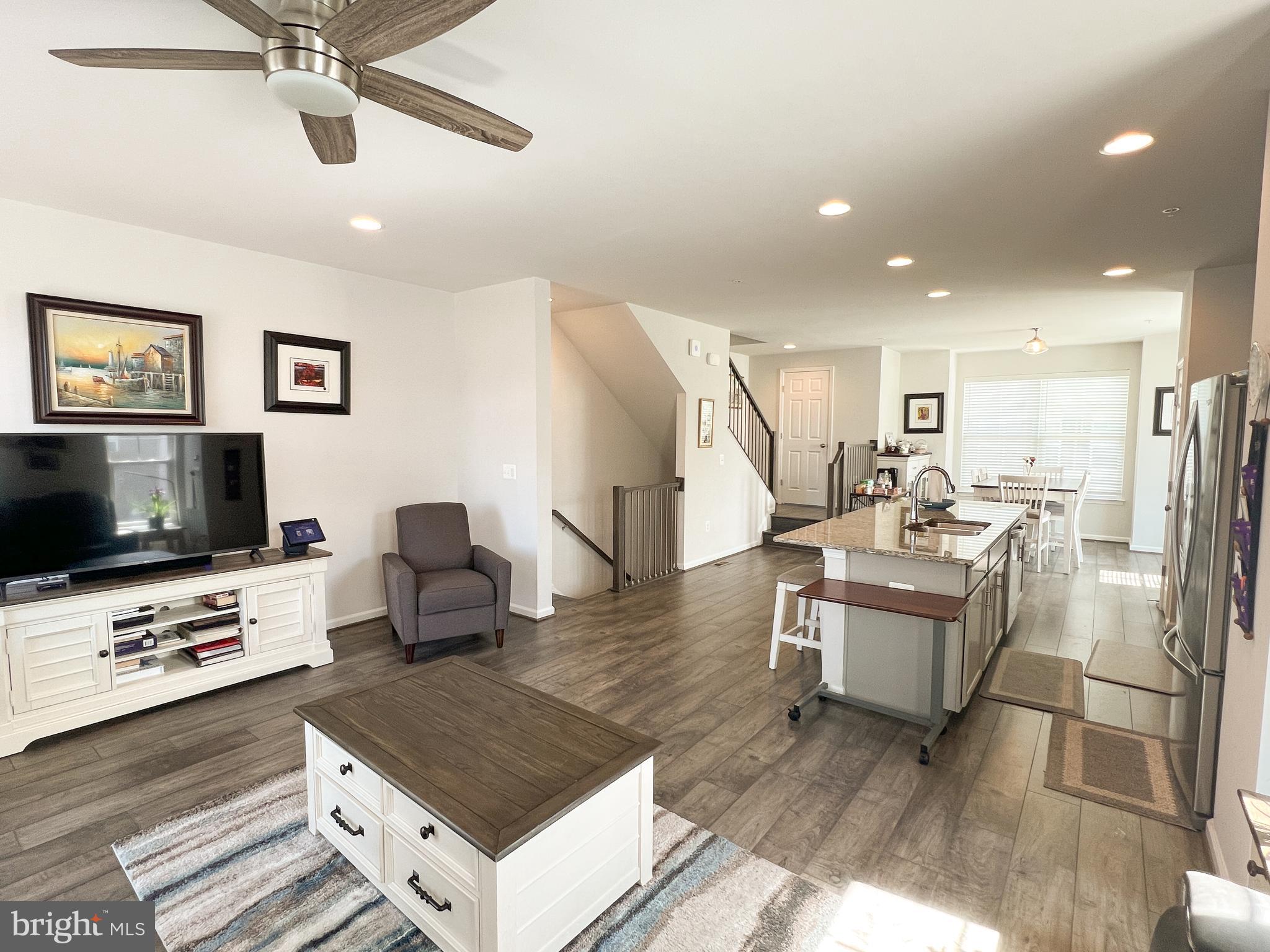 BRADFORD'S LANDING - Residential Lease