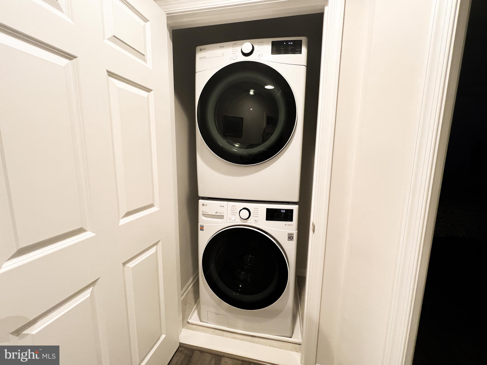 BRADFORD'S LANDING - Residential Lease