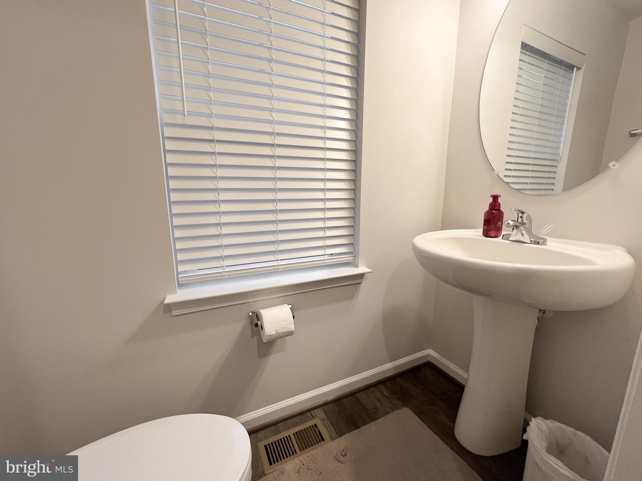 BRADFORD'S LANDING - Residential Lease