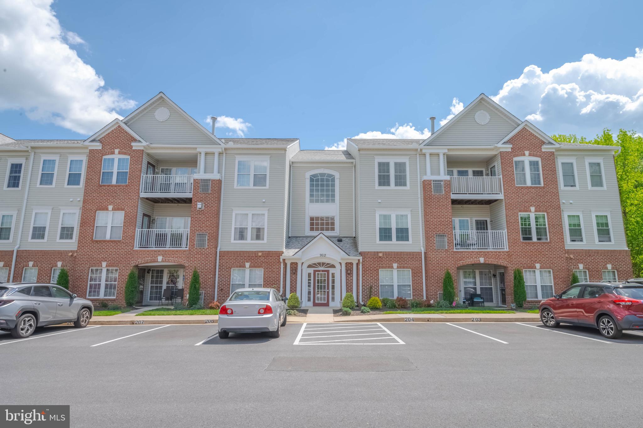 PERRY HALL FARMS - Residential