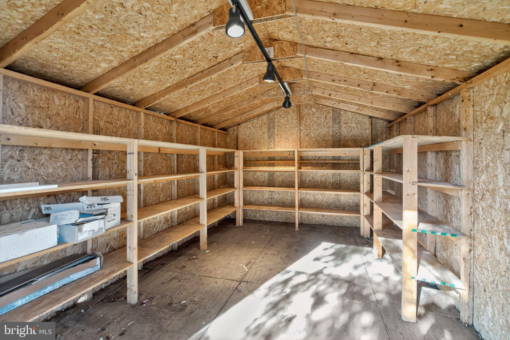 NORTHWOOD VILLAGE - Residential