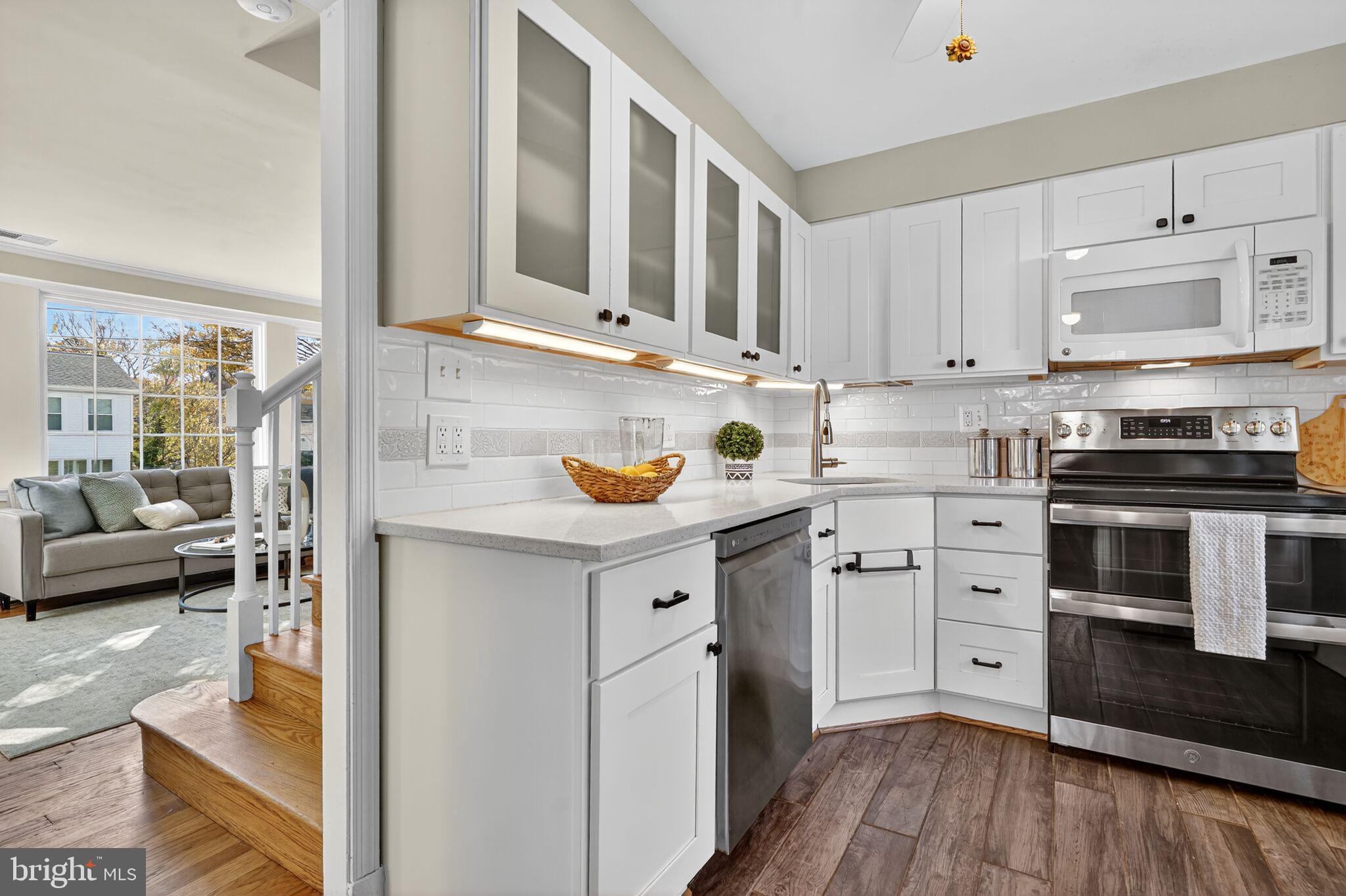 NORTHWOOD VILLAGE - Residential