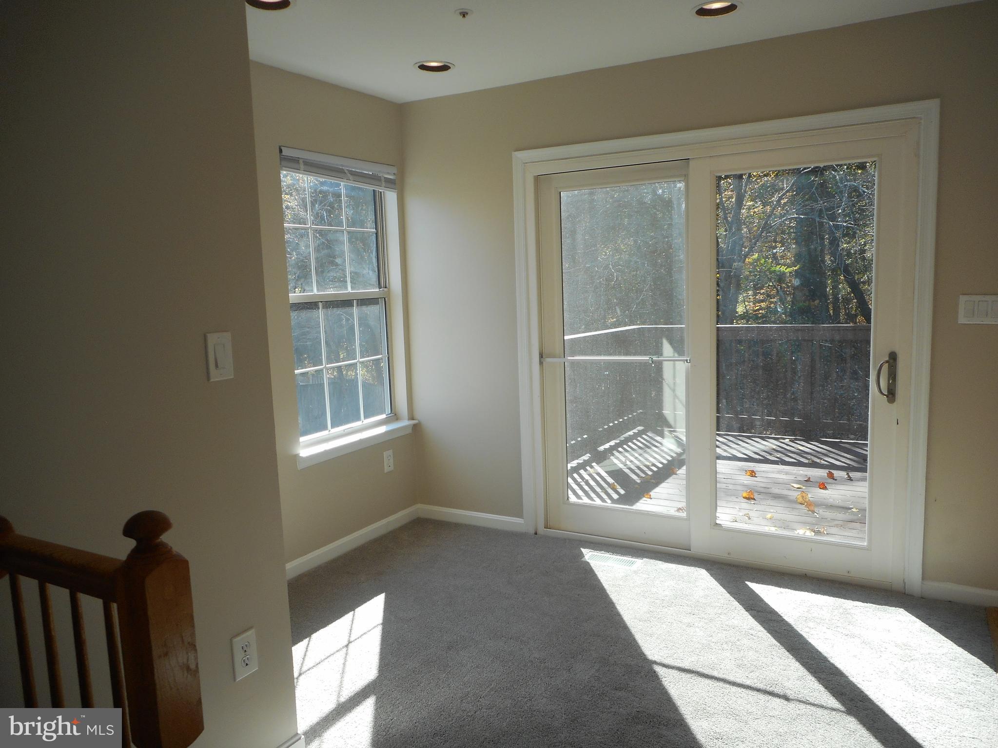 KINGS GRANT - Residential