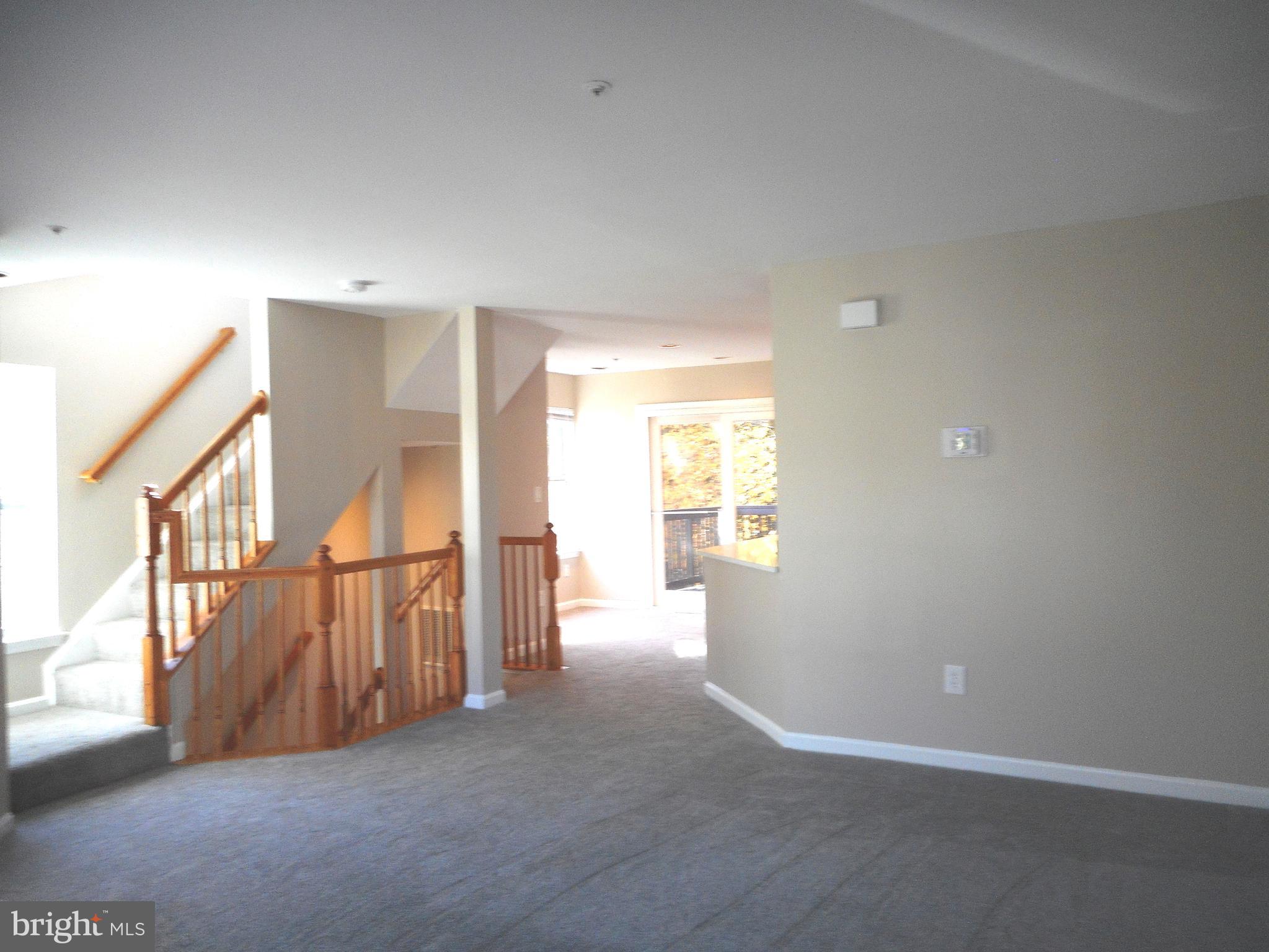 KINGS GRANT - Residential