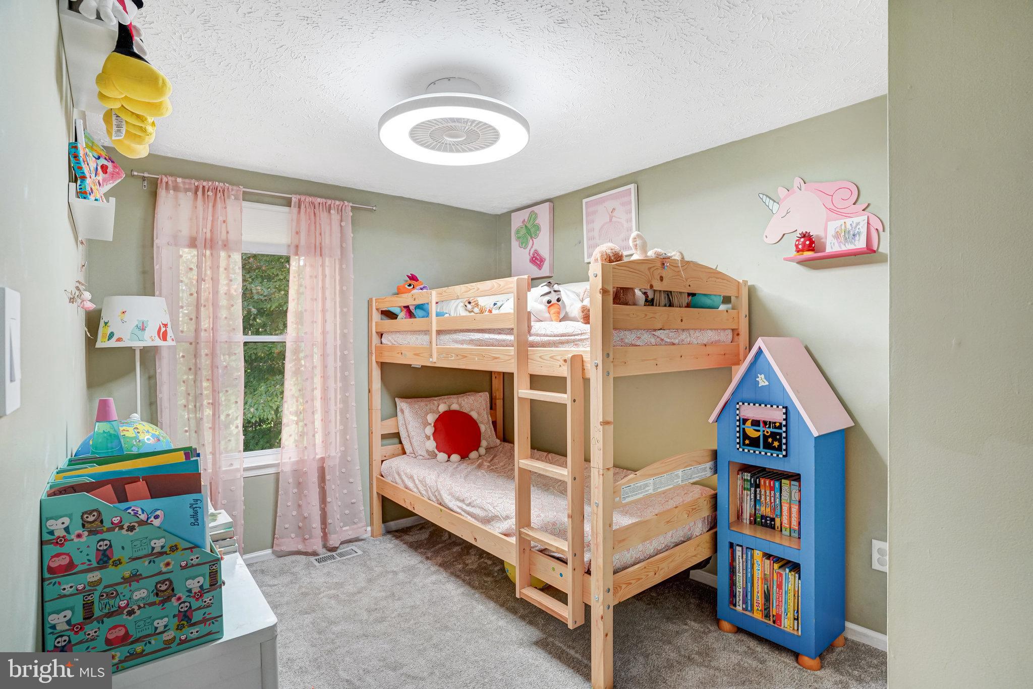 MONTCLAIR ST4 - Residential