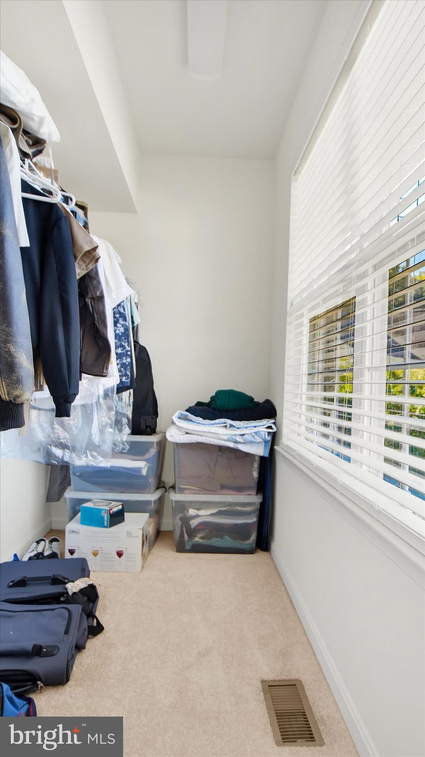 BROOKWOOD RUN - Residential